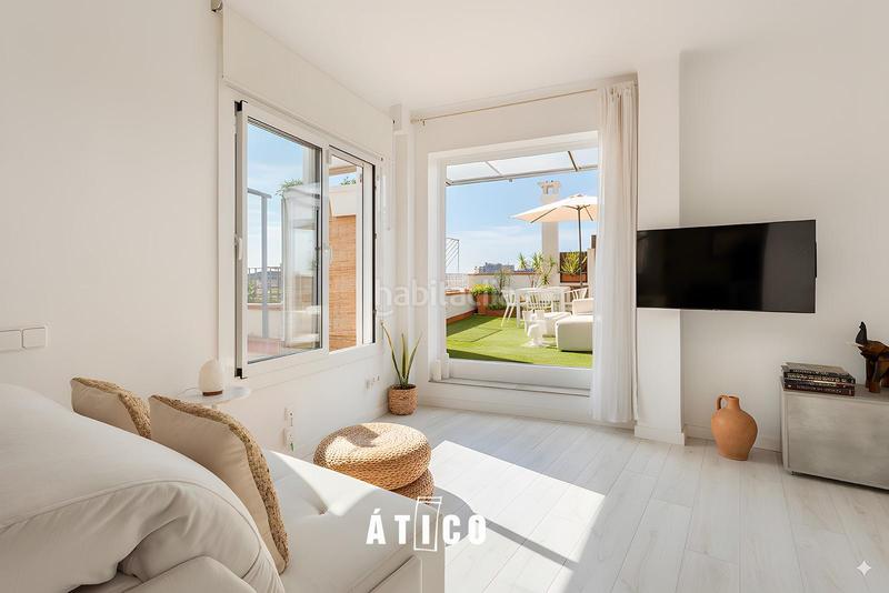 Foto 7a29ddb3-ce91-4208-b9e6-32497c0074d7. Attico in Putget - Farró Barcelona