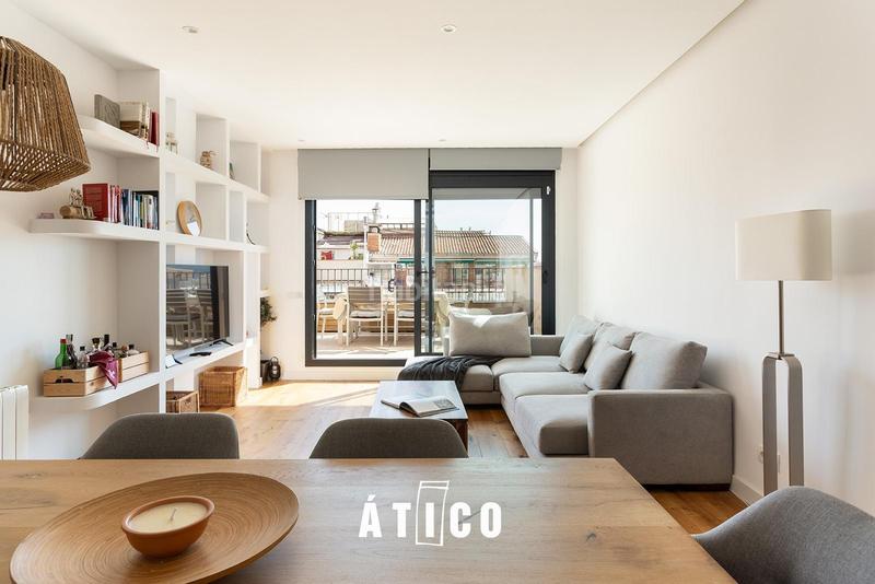 Foto de840067-e688-4116-9ab1-92dad28eb383. Dachwohnung mit parking in L´Antiga Esquerra de l´Eixample Barcelona