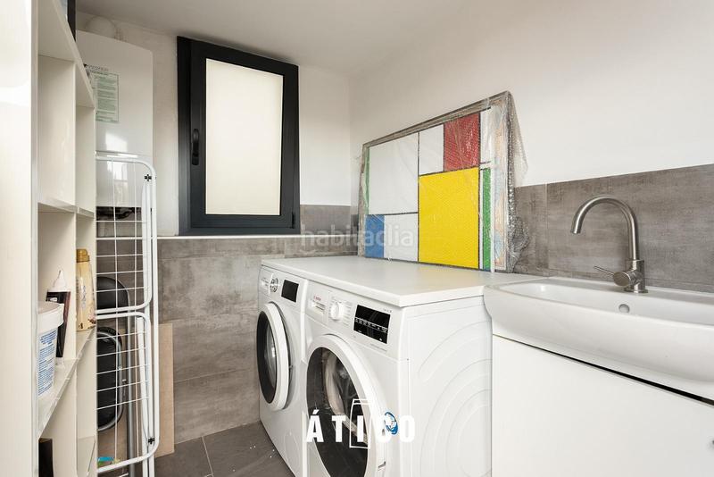 Foto f1dd86b3-1725-4fae-838e-38c4364333bd. Dachwohnung mit parking in L´Antiga Esquerra de l´Eixample Barcelona