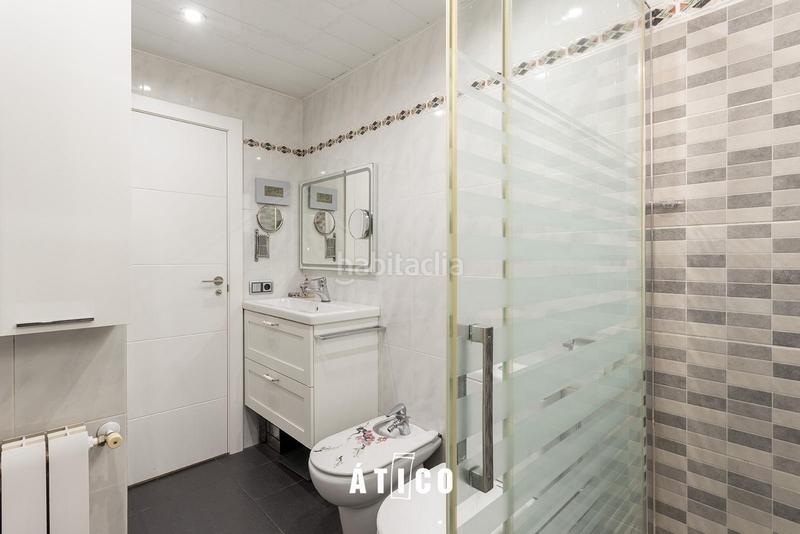 Foto 2e2e0128-f37a-4820-9c84-00c6dc3bac4d. Dachwohnung mit heizung in Guinardó Barcelona