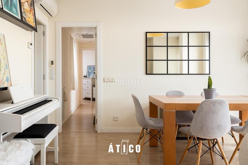 Foto 74d4bab5-47a9-4223-95c8-afa765e6715f. Dachwohnung mit heizung in Guinardó Barcelona