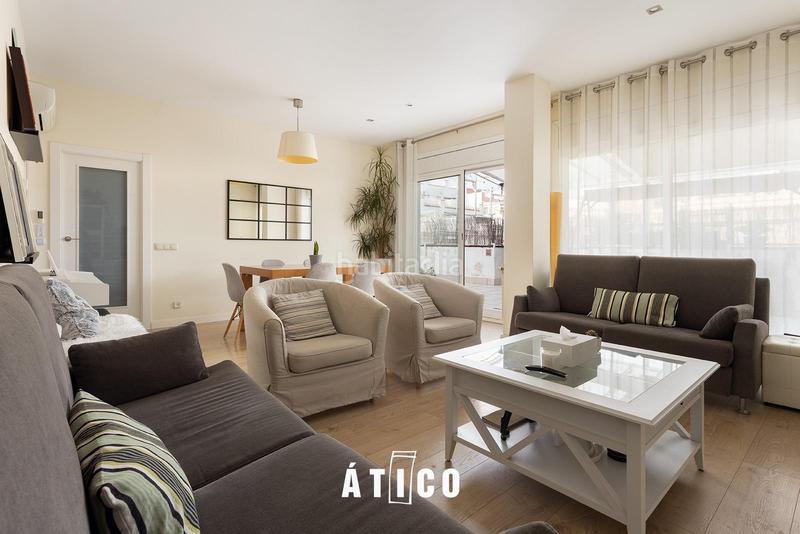 Foto 8af7811d-7d27-4c15-ba8e-54e44514e8e3. Dachwohnung mit heizung in Guinardó Barcelona