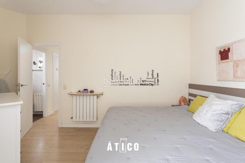 Foto dd7e0400-b920-4526-9198-a3ed0ec99cf4. Dachwohnung mit heizung in Guinardó Barcelona