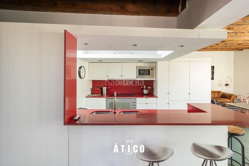 Foto c167262a-3fa0-4cce-929c-04ef32dac9ac. Location attique avec chauffage dans Raval Barcelona