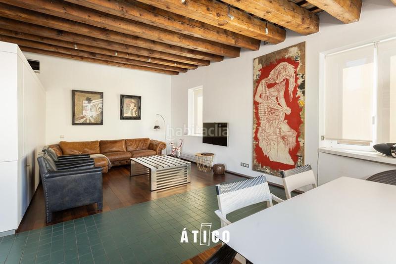 Foto 253a41e0-8926-4da1-b810-b3fec48d429b. Rent penthouse with heating in Raval Barcelona