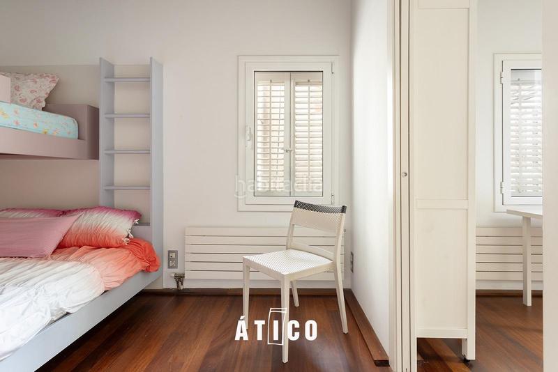 Foto 7af2e226-df25-49ee-a099-efc0fff604af. Rent penthouse with heating in Raval Barcelona