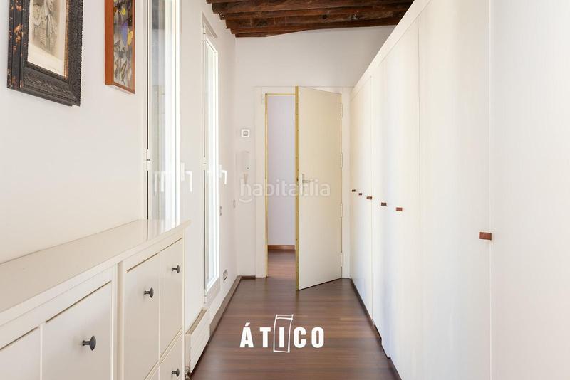 Foto abcfd285-012b-4b0b-b8e6-9f6e536b7c0a. Rent penthouse with heating in Raval Barcelona