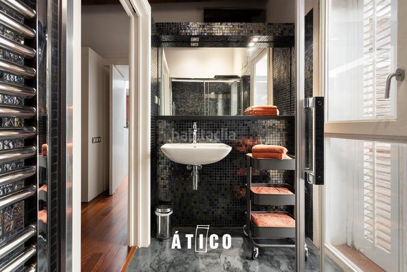 Foto c331634b-fae6-4d03-b357-d5b1a027c6ae. Rent penthouse with heating in Raval Barcelona