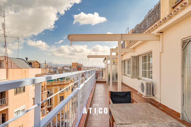 Foto 37ab92d9-a259-404b-932f-85fda3e84651. Ático atico luminoso con terraza en zona muy tranquila en Barcelona