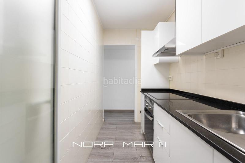 Foto 15359b74-e5ef-4ca2-b362-b6cfbf347cf4. Flat with heating in Can Baró Barcelona