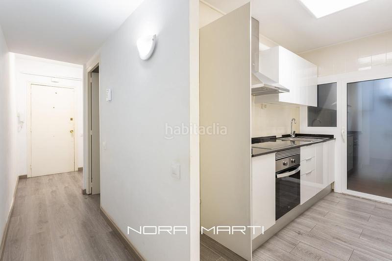 Foto 330e0043-fa67-48c9-89b7-f63b656f4403. Flat with heating in Can Baró Barcelona