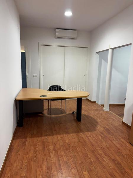 Foto c7834d3f-5d18-45f8-b463-2fe504c1109d. Ufficio in Barri de les Corts Barcelona