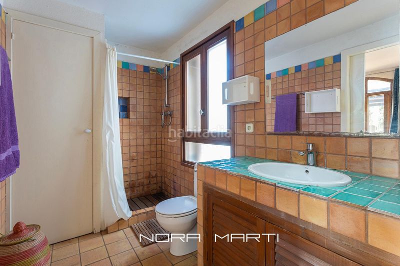 Foto 6e5577a2-d726-4601-ba92-4c22e068249f. Casa amb calefacció a Vila de Gràcia Barcelona
