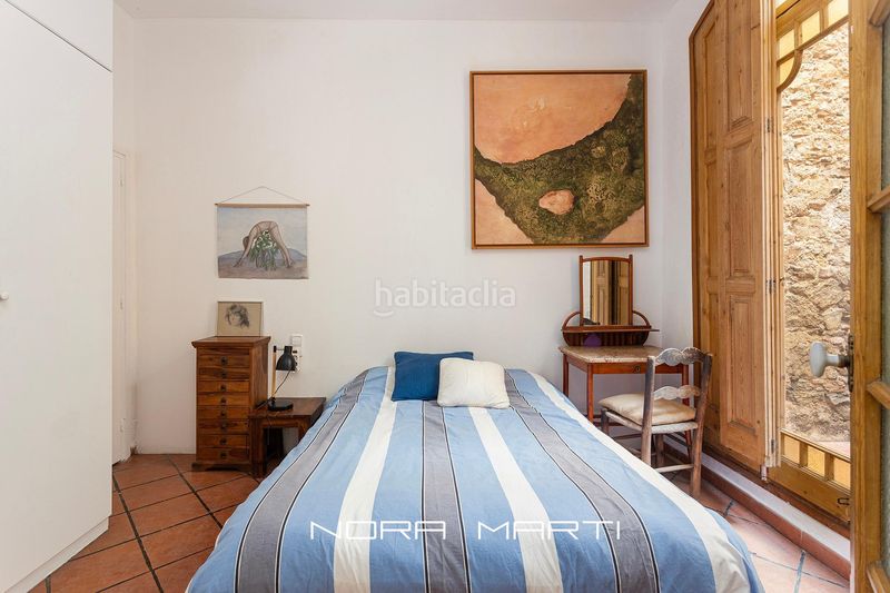 Foto fb95fd5b-60c0-4fab-b578-77d503d1b23e. Casa amb calefacció a Vila de Gràcia Barcelona
