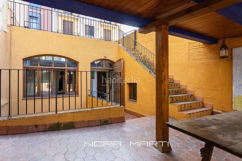 Foto fc9b2cd1-7e58-4255-82c2-60f13e2b0661. Casa amb calefacció a Vila de Gràcia Barcelona