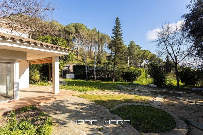 Foto 19ae532d-ddfd-4fa2-b89b-1d2be30885e2. Casa amb aparcament a Bellaterra