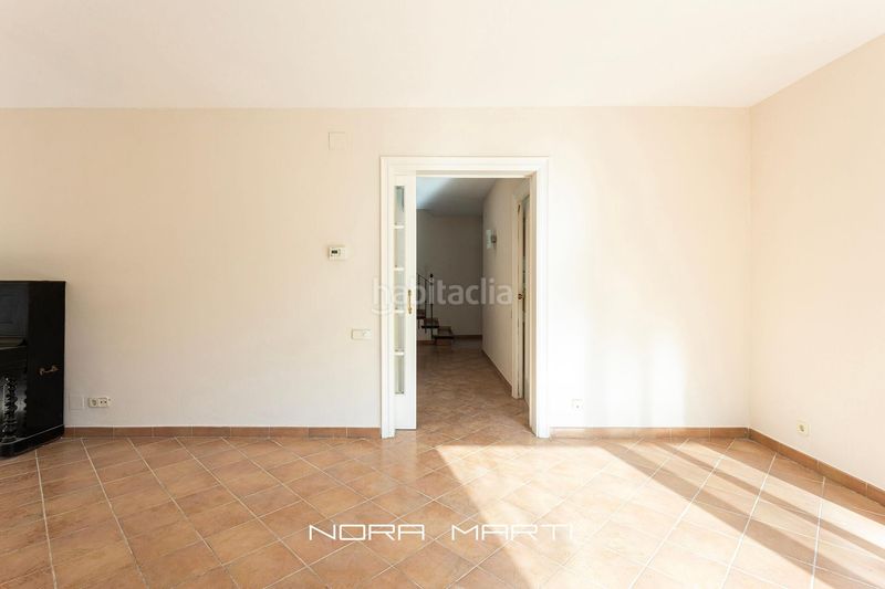 Foto daac4a89-d06d-4b1a-9b81-2f953350978c. Casa amb aparcament a Bellaterra