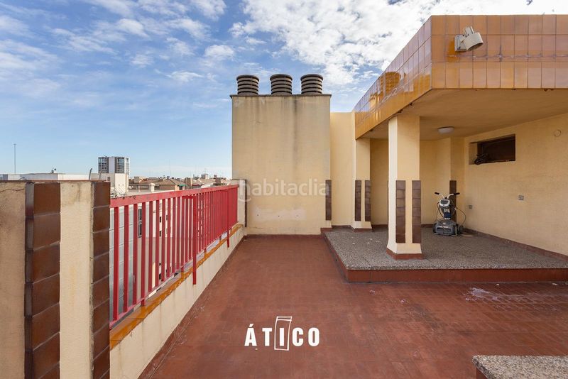 Foto ad7f92d5-3077-459c-b9b3-b01876771540. Àtic amb calefacció aparcament piscina a Sant Gervasi - Galvany Barcelona