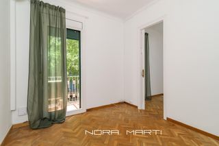 Etagenwohnung in La Nova Esquerra de l�Eixample. Piso con gran potencial en rocafort con consell de cent