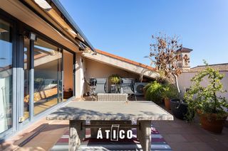 Dachwohnung in Sarri�. Atico duplex en sarria