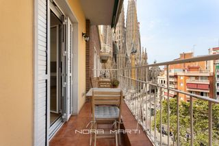 Etagenwohnung in Sagrada Fam�lia. Magnifico piso alto con vistas a la sagrada familia
