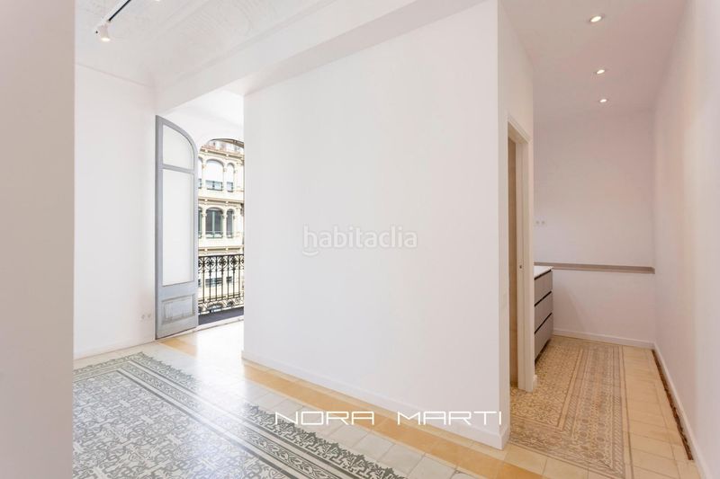 Foto 168fa833-da7b-40f9-9bef-dfc9875221f9. Alquiler piso magnifico piso en finca regia reformado en eixample en Barcelona