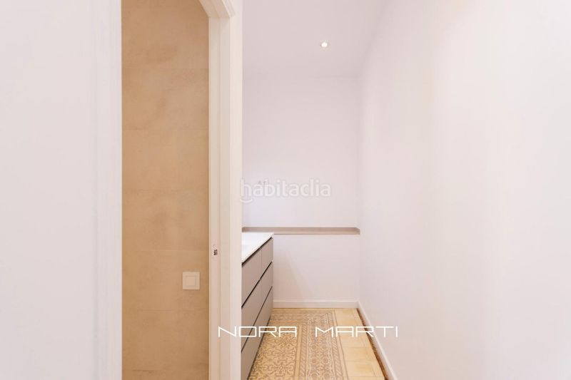 Foto 5ea01a25-a623-4614-9194-af6c4976e850. Alquiler piso magnifico piso en finca regia reformado en eixample en Barcelona