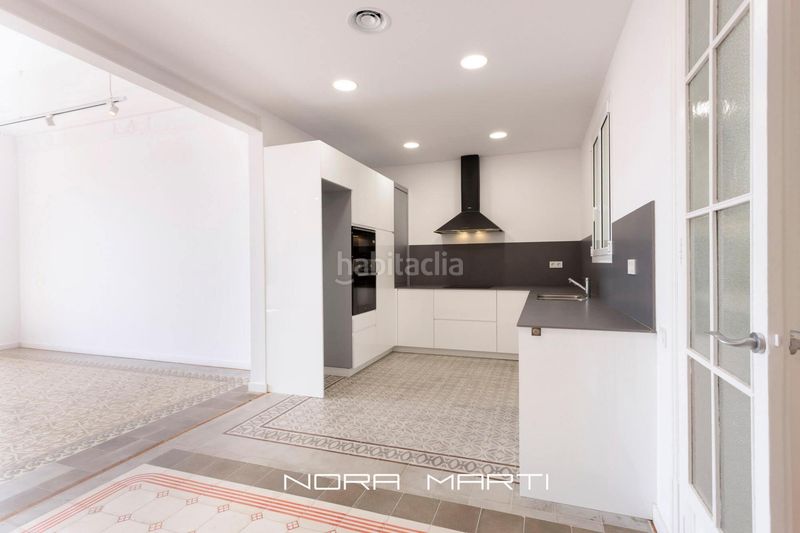 Foto 8fe30b91-3e88-41aa-b931-2958661889f6. Alquiler piso magnifico piso en finca regia reformado en eixample en Barcelona