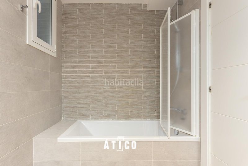 Foto 58236b48-421a-4bba-a0f9-9c18535c5408. Rent flat with heating in Putget - Farró Barcelona