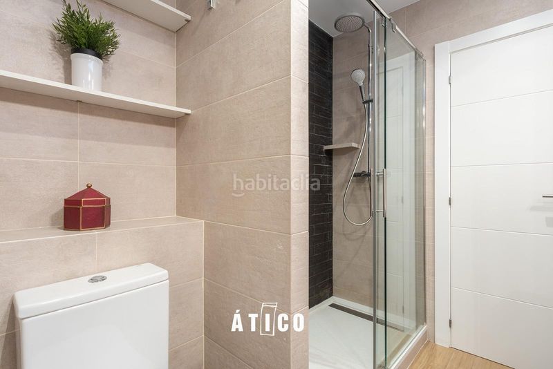 Foto 6d824741-ee6a-47dc-be7d-2d2fbb80186a. Rent flat with heating in Putget - Farró Barcelona