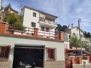 Casa  Corbera. Casa en venta en corbera de llobregat, 6 dormitorios.
