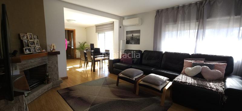 Foto 2dfff4f5-2827-4af3-9a9a-75786468a4e3. Haus mit heizung parking in Corbera de Llobregat