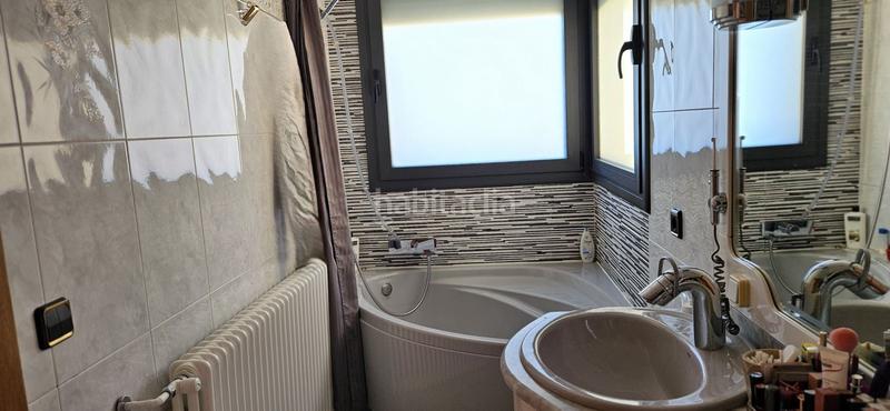 Foto 5c75baaf-9748-4a7f-8cb2-f946503ba039. Haus mit heizung parking in Corbera de Llobregat