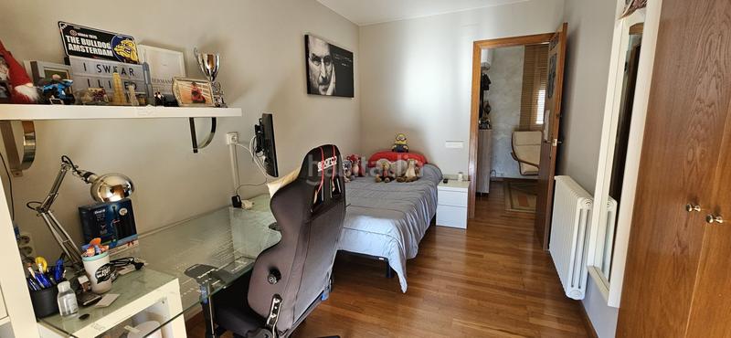 Foto 74265f21-3f4d-48e0-8945-f7c2e8904943. Haus mit heizung parking in Corbera de Llobregat