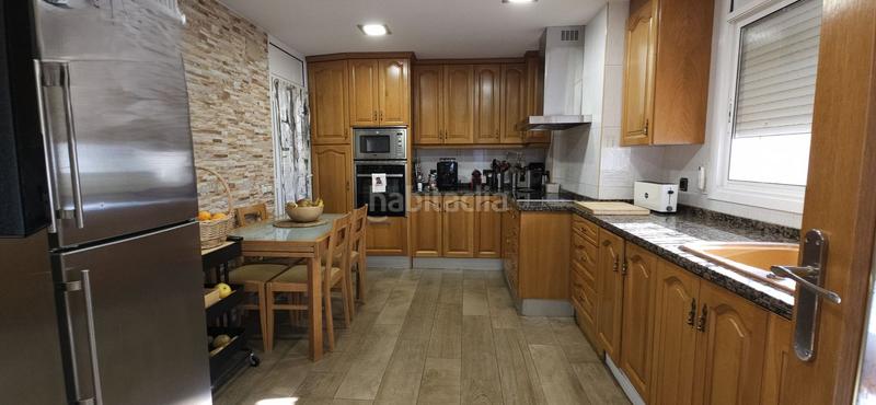 Foto e28df980-0cf9-402e-b976-7823a566bd47. Haus mit heizung parking in Corbera de Llobregat