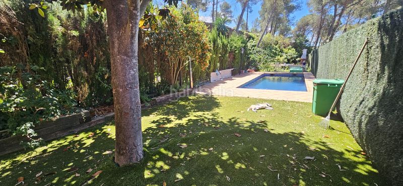 Foto 88022688-7bf8-451b-a000-455308d7a763. Xalet amb calefacció aparcament piscina a Corbera de Llobregat
