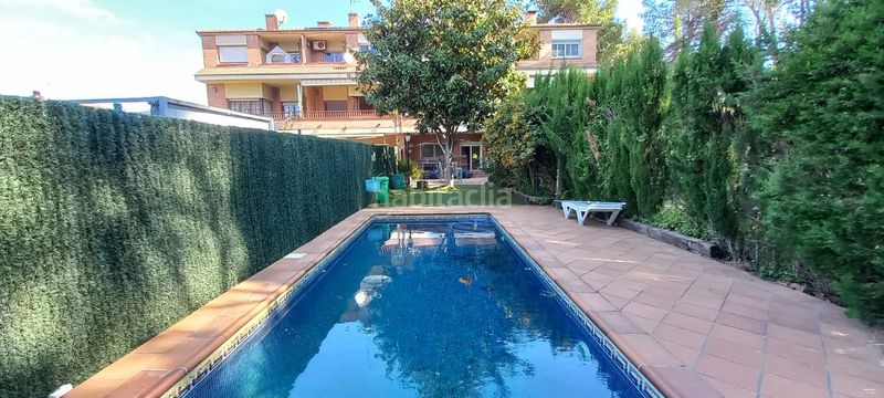 Foto b1f71dcd-e243-443b-83c7-a7f615d26aa2. Xalet amb calefacció aparcament piscina a Corbera de Llobregat