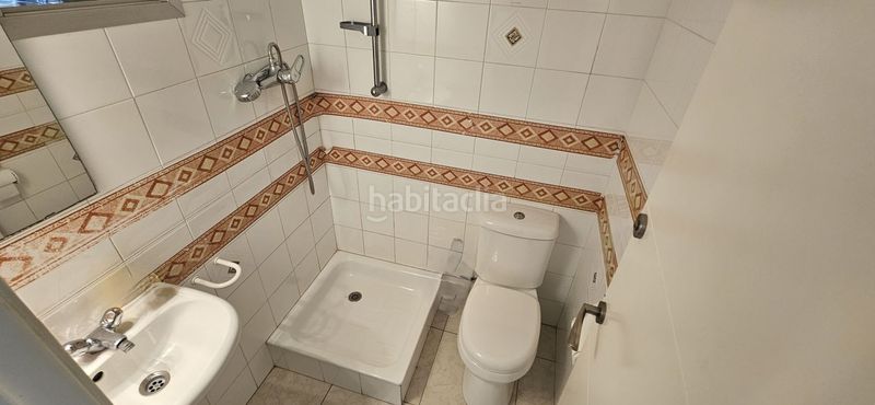 Foto 255993e5-8482-4461-9eef-8ece2b686aa4. Casa amb calefacció aparcament a Corbera de Llobregat