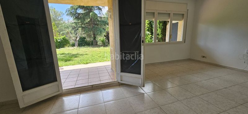 Foto a7d1c4fa-6244-4a1e-a5df-e0b5c74abf99. Casa amb calefacció aparcament a Corbera de Llobregat