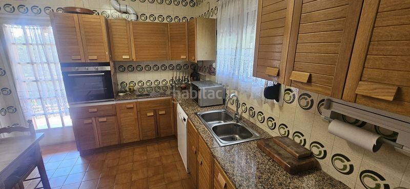Foto 566ffabd-8004-49d2-b55b-305377f50338. Casa amb calefacció aparcament a Corbera de Llobregat