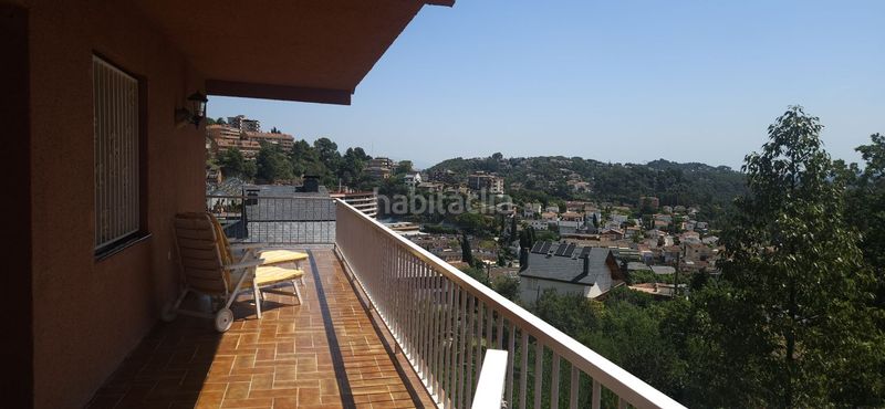Foto ad5687ca-8c3e-43e9-ab22-07083d444ce1. Casa amb calefacció aparcament a Corbera de Llobregat