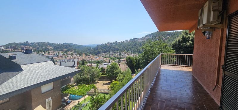 Foto cbaf733a-9b86-4846-b5a5-c6aaebf64327. Casa amb calefacció aparcament a Corbera de Llobregat