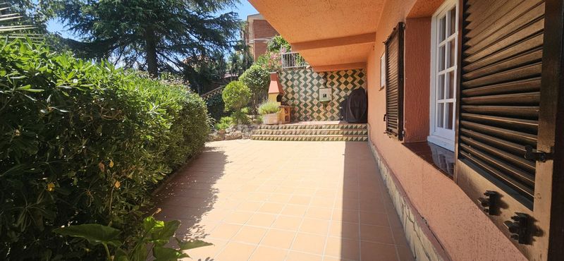Foto cfe1e81e-af96-4e83-b87b-db1f11f8bd56. Casa amb calefacció aparcament a Corbera de Llobregat