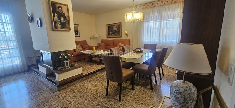 Foto f3828063-6f77-4dae-9e70-2ec765ed4d43. Casa amb calefacció aparcament a Corbera de Llobregat