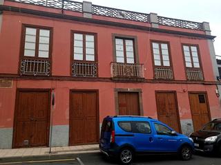 Edifici a Plaza de san pedro. Edificio en venta en  , santa cruz de tenerife