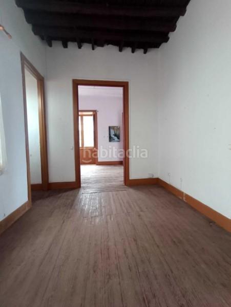 Foto b969edc5-0f99-4406-a3cd-56b3332e1574. Edificio en plaza de san pedro edificio en venta en , santa cruz de tenerife en Güímar