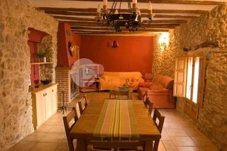 Casa  N/a. una casa o una joya?
