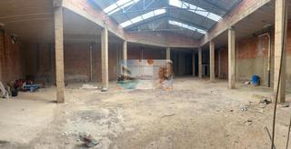 Nau industrial  Calle d'amali gimeno. Nave en la ciudad