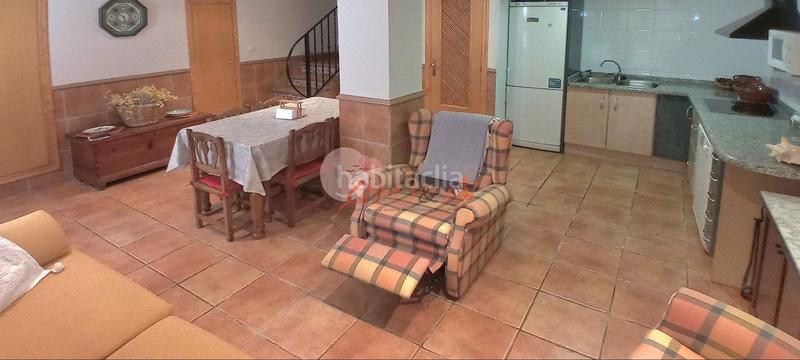 Foto 2f4e3c32-cb5b-436c-ac34-79e7093f2c3a. Haus mit heizung in Sierra Engarcerán