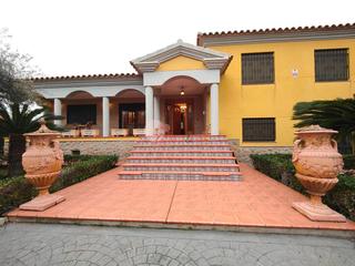 Chalet en Piscinas. Burriana, a pocos metros del mar